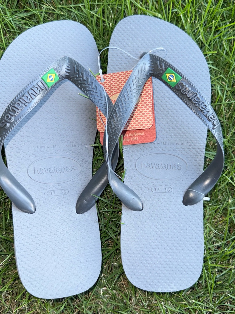 Havaianas Unisex Brazil Flag Flip Flops Gray Women's 7/8 Mens 6/7